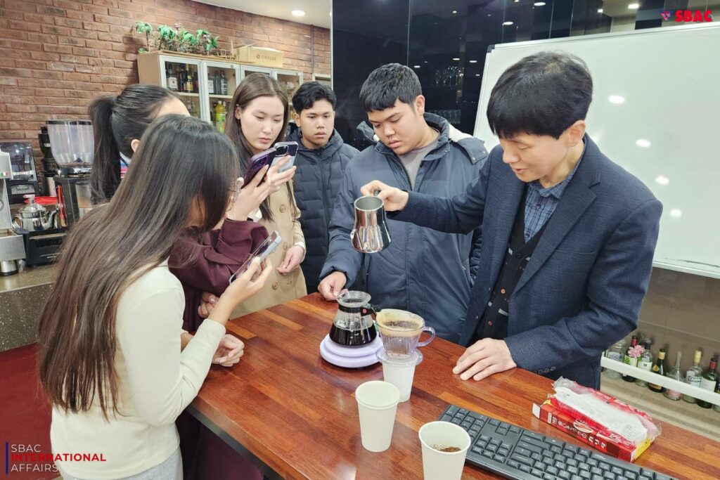 649328451_924986677128631_1054740555721677982_n